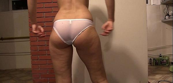  My juicy ass looks sexy in any panties, the girl dresses up her panties.